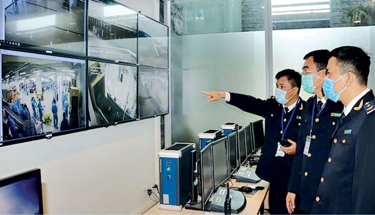 Nâng cao hiệu quả giám sát cùng hệ thống camera Hải Quan Quảng Ninh 3 Vai trò của hệ thống camera trong công tác giám sát hải quan